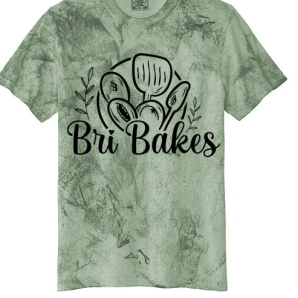 Bri Bakes T